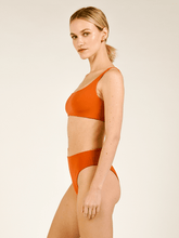 Carregar imagem no visualizador da galeria, Biquíni Fiji Laranja Ocre UV 50+ - panou.br