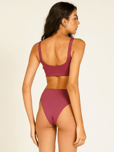 Carregar imagem no visualizador da galeria, Biquíni Fiji Roxo Marsala UV 50+ - panou.br