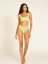 Carregar imagem no visualizador da galeria, Biquíni Fiji Verde Oliva UV 50+ - panou.br