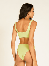 Carregar imagem no visualizador da galeria, Biquíni Fiji Verde Oliva UV 50+ - panou.br