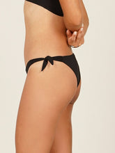 Carregar imagem no visualizador da galeria, Biquini Menorca Preto UV 50+ - panou.br