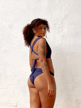 Carregar imagem no visualizador da galeria, Biquíni Santorini Marinho UV50+ - panou.br