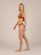 Carregar imagem no visualizador da galeria, Biquíni Santorini Marrom Camelo UV50+ - panou.br