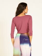 Carregar imagem no visualizador da galeria, Blusa Cachecouer Moscou UV 50+ Roxo Marsala - panou.br