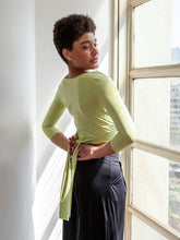 Carregar imagem no visualizador da galeria, Blusa Cachecouer Moscou UV 50+ Verde Oliva - panou.br