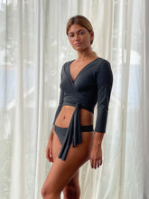 Carregar imagem no visualizador da galeria, Blusa Cachequer Moscou UV +50 Cinza Chumbo