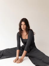 Carregar imagem no visualizador da galeria, Blusa Cachequer Moscou UV +50 Cinza Chumbo - panou.br