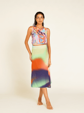 Carregar imagem no visualizador da galeria, Blusa Japaratinga Jardim Surreal - panou.br