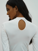 Carregar imagem no visualizador da galeria, Blusa Manga Longa Patacho UV +50 Off White - panou.br