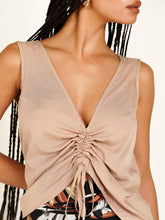 Carregar imagem no visualizador da galeria, Blusa Regata Isla Caqui - panou.br