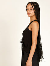 Carregar imagem no visualizador da galeria, Blusa Regata Isla Preto - panou.br