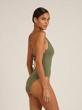 Carregar imagem no visualizador da galeria, Body Coruripe Verde Alcaparra UV 50+ - panou.br