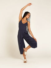 Carregar imagem no visualizador da galeria, Calça Pantacourt St Tropez Azul Marinho UV +50 - panou.br