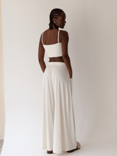 Carregar imagem no visualizador da galeria, Calça Pantalona Budapeste Off White UV 50+ - panou.br