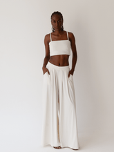 Carregar imagem no visualizador da galeria, Calça Pantalona Budapeste Off White UV 50+ - panou.br