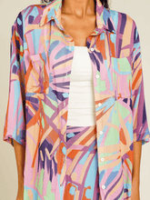 Carregar imagem no visualizador da galeria, Camisa Positano Jardim Surreal - panou.br