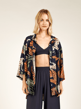 Carregar imagem no visualizador da galeria, Camisa Positano Mistérios da Noite - panou.br