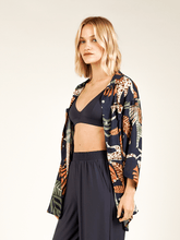 Carregar imagem no visualizador da galeria, Camisa Positano Mistérios da Noite - panou.br