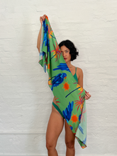 Carregar imagem no visualizador da galeria, Echarpe Aberta Céu de Araras