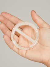 Carregar imagem no visualizador da galeria, Fivela Pequena Redonda Clara - panou.br