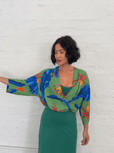 Carregar imagem no visualizador da galeria, Kimono Quito Céu de Araras - panou.br