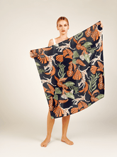 Carregar imagem no visualizador da galeria, Lenço Mistérios da Noite - panou.br