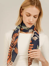 Carregar imagem no visualizador da galeria, Lenço Mistérios da Noite - panou.br