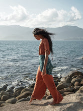 Carregar imagem no visualizador da galeria, Macacão Phuket Marrom Camelo UV +50 - panou.br