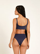 Carregar imagem no visualizador da galeria, Parte de Baixo Biquíni Fiji Azul Marinho UV50+ - panou.br