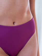 Carregar imagem no visualizador da galeria, Parte de Baixo Biquíni Fiji Roxo Marsala UV50+ - panou.br