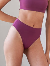 Carregar imagem no visualizador da galeria, Parte de Baixo Biquíni Fiji Roxo Marsala UV50+ - panou.br