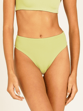 Carregar imagem no visualizador da galeria, Parte de Baixo Biquíni Fiji Verde Oliva UV50+ - panou.br