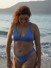Carregar imagem no visualizador da galeria, Parte de Baixo Biquíni Santorini Azul Cobalto UV 50+ - panou.br