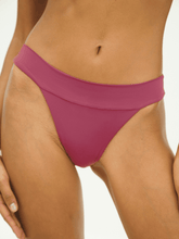 Carregar imagem no visualizador da galeria, Parte de Baixo Biquíni Santorini Roxo Marsala UV 50+ - panou.br