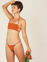 Carregar imagem no visualizador da galeria, Parte de Baixo Biquini Sardenha Laranja Ocre UV 50+