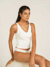 Carregar imagem no visualizador da galeria, Regata Itaparica Off UV +50 - panou.br