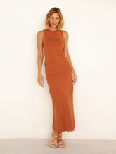 Carregar imagem no visualizador da galeria, Saia Paris Marrom Camelo UV 50+ - panou.br