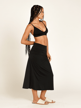 Carregar imagem no visualizador da galeria, Saia Paris Preta UV 50+ - panou.br