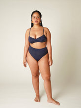 Carregar imagem no visualizador da galeria, Top Biquíni Búzios Azul Marinho UV50+ - panou.br