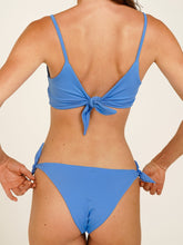 Carregar imagem no visualizador da galeria, Top Biquíni Menorca Azul Cobalto 50+ UV - panou.br