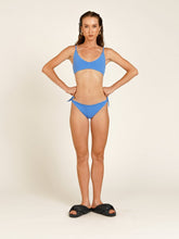 Carregar imagem no visualizador da galeria, Top Biquíni Menorca Azul Cobalto 50+ UV - panou.br