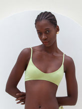 Carregar imagem no visualizador da galeria, Top Biquíni Menorca Verde Oliva 50+ UV - panou.br