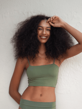 Carregar imagem no visualizador da galeria, Top Maiorca Verde Alcaparra UV 50+ - panou.br