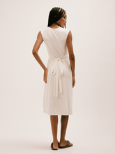 Carregar imagem no visualizador da galeria, Vestido Cachecouer Tóquio Off White UV 50+ - panou.br