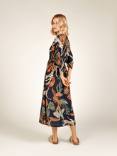 Carregar imagem no visualizador da galeria, Vestido Córsega Mistérios da Noite - panou.br