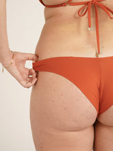 Carregar imagem no visualizador da galeria, Biquíni Seychelles Laranja Ocre UV50+ - panou.br