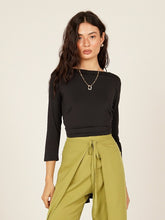 Carregar imagem no visualizador da galeria, Blusa Cachecouer Moscou UV +50 Preta - panou.br