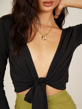 Carregar imagem no visualizador da galeria, Blusa Cachecouer Moscou UV +50 Preta - panou.br