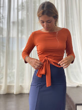 Carregar imagem no visualizador da galeria, Blusa Cachequer Moscou Ocre UV +50 - panou.br