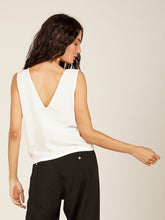 Carregar imagem no visualizador da galeria, Blusa Regata Isla - Off White - panou.br